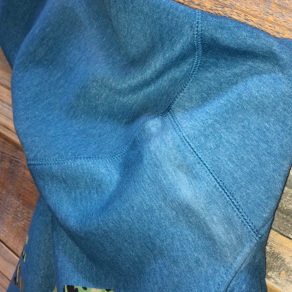 Dakine Hawaii Hoodie - Picture 8 of 8
